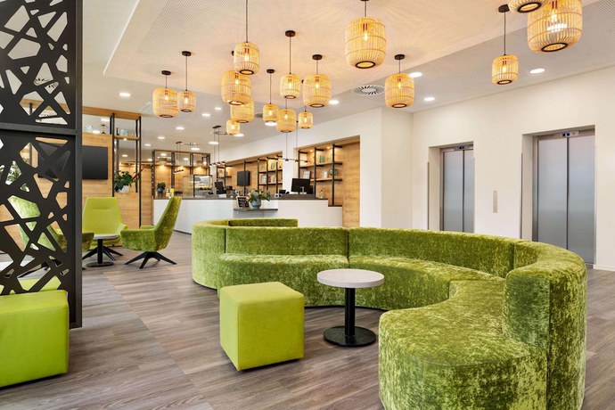 Imagen de los interiores del Hotel Super 8 By Wyndham Chemnitz. Foto 15