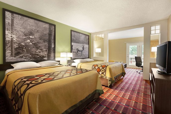 Imagen de la habitación del Hotel Super 8 By Wyndham Cherokee. Foto 6