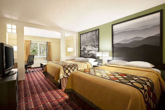 Imagen de la habitación del Hotel Super 8 By Wyndham Cherokee. Foto 7