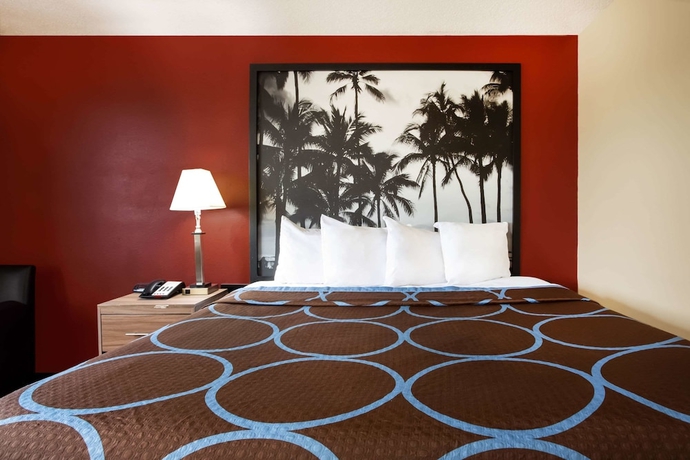 Imagen de la habitación del Hotel Super 8 By Wyndham Chester/richmond Area. Foto 5