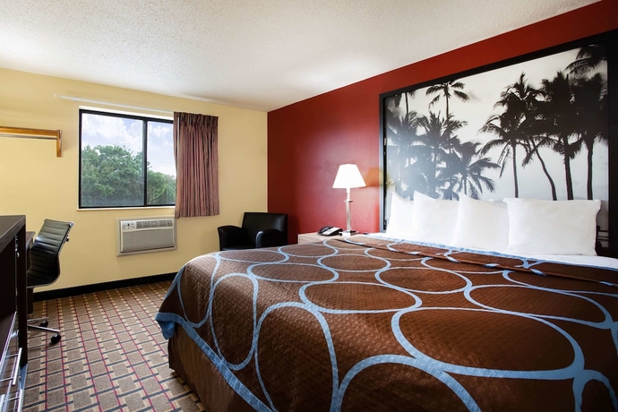 Imagen de la habitación del Hotel Super 8 By Wyndham Chester/richmond Area. Foto 7