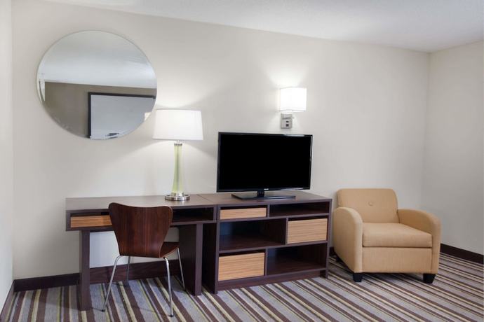 Imagen de la habitación del Hotel Super 8 By Wyndham Chicago/rosemont/o'hare/se. Foto 7