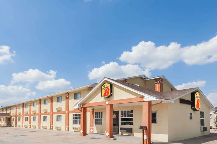 Imagen general del Hotel Super 8 By Wyndham Chickasha. Foto 1
