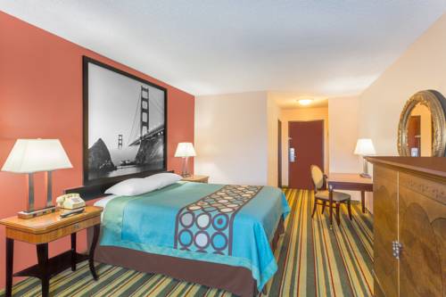 Imagen de la habitación del Hotel Super 8 By Wyndham Chico. Foto 5