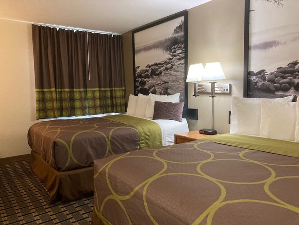 Imagen de la habitación del Hotel Super 8 By Wyndham Chisago City. Foto 4