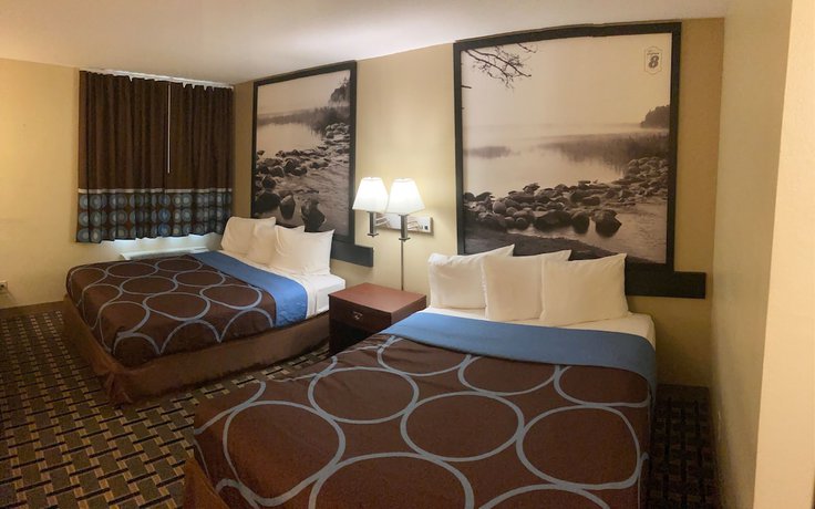 Imagen de la habitación del Hotel Super 8 By Wyndham Chisago City. Foto 5