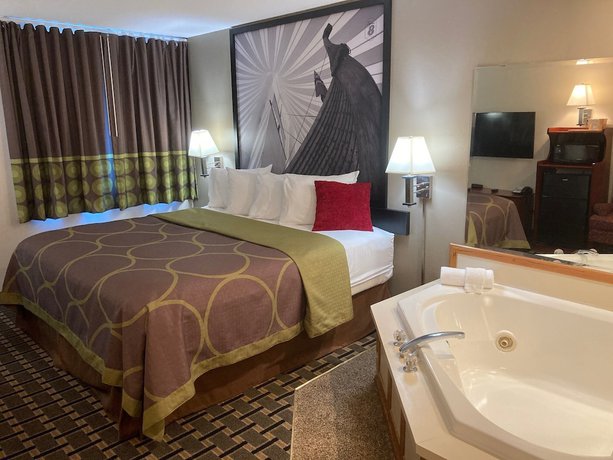Imagen de la habitación del Hotel Super 8 By Wyndham Chisago City. Foto 8