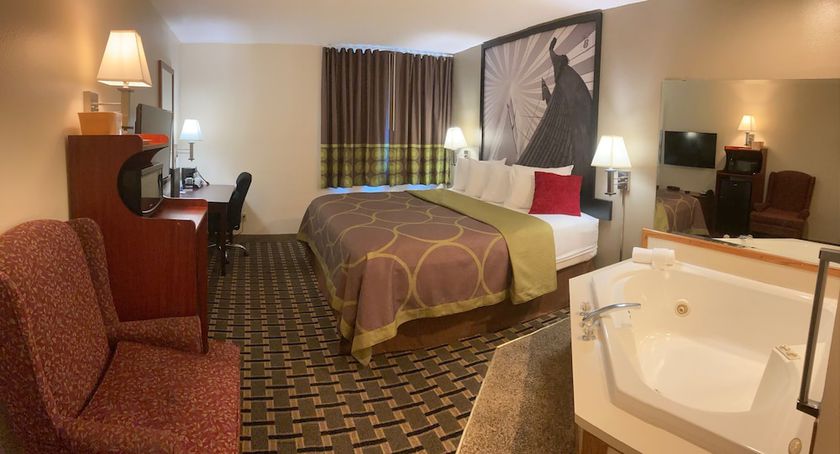 Imagen de la habitación del Hotel Super 8 By Wyndham Chisago City. Foto 9
