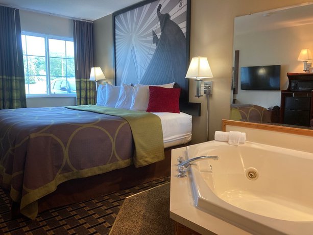 Imagen de la habitación del Hotel Super 8 By Wyndham Chisago City. Foto 13