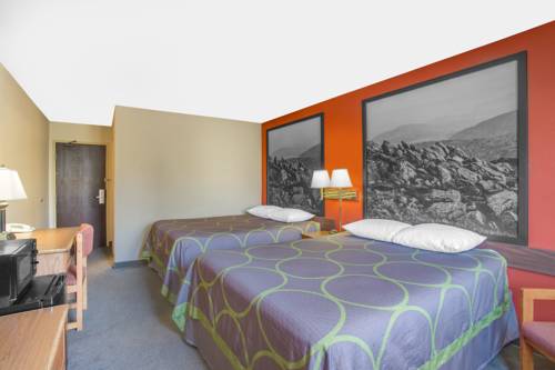 Imagen de la habitación del Hotel Super 8 By Wyndham Christiansburg/blacksburg Area. Foto 3
