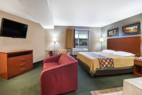 Imagen de la habitación del Hotel Super 8 By Wyndham Clearfield. Foto 8