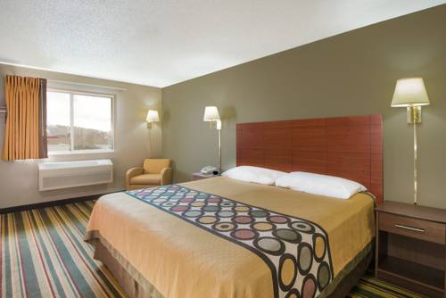 Imagen de la habitación del Hotel Super 8 By Wyndham Clearfield. Foto 10