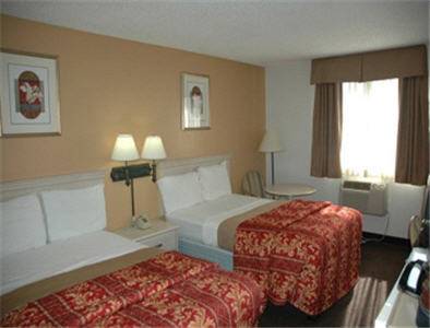 Imagen de la habitación del Hotel Super 8 By Wyndham Clearwater/st. Petersburg Airport. Foto 7