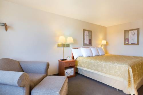 Imagen de la habitación del Hotel Super 8 By Wyndham Coeur D'alene. Foto 10