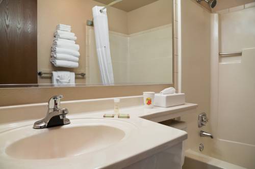 Imagen de la habitación del Hotel Super 8 By Wyndham Coeur D'alene. Foto 11