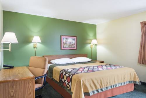 Imagen de la habitación del Hotel Super 8 By Wyndham Colby. Foto 3