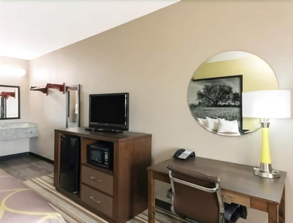 Imagen de la habitación del Hotel Super 8 By Wyndham Colorado City. Foto 7