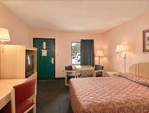Imagen de la habitación del Hotel Super 8 By Wyndham Columbia, Columbia. Foto 5