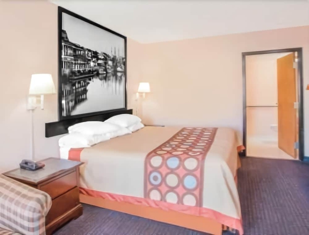 Imagen de la habitación del Hotel Super 8 By Wyndham Columbia, Columbia. Foto 6