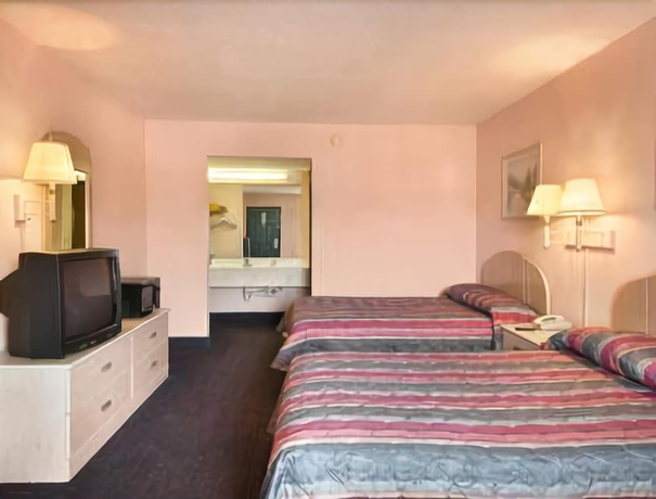 Imagen de la habitación del Hotel Super 8 By Wyndham Columbia, Columbia. Foto 11