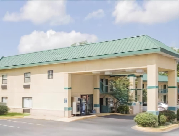 Imagen general del Hotel Super 8 By Wyndham Columbia, Columbia. Foto 1