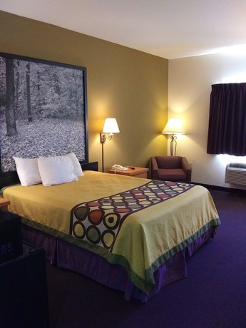 Imagen de la habitación del Hotel Super 8 By Wyndham Columbia East. Foto 3