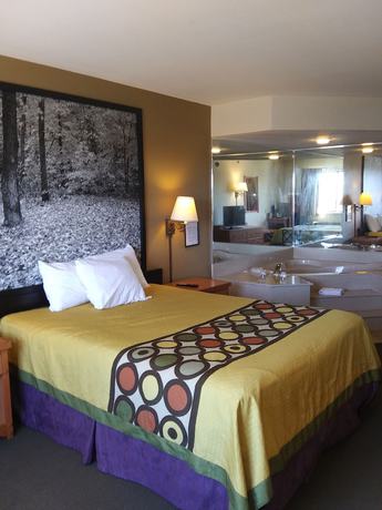 Imagen de la habitación del Hotel Super 8 By Wyndham Columbia East. Foto 15