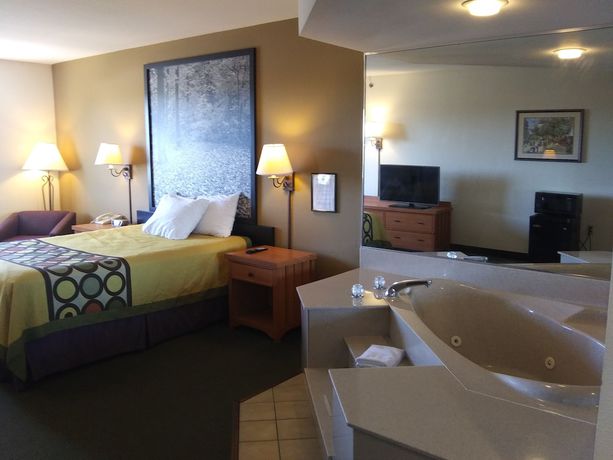 Imagen de la habitación del Hotel Super 8 By Wyndham Columbia East. Foto 16