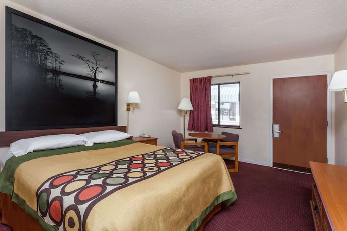Imagen de la habitación del Hotel Super 8 By Wyndham Columbia Sc / Ft. Jackson. Foto 7