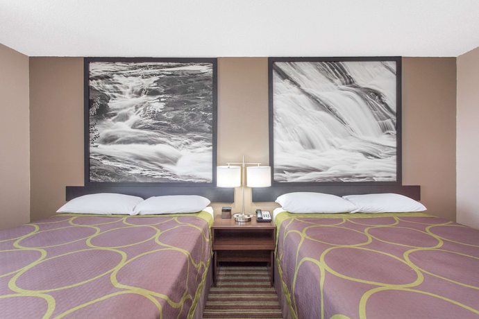 Imagen de la habitación del Hotel Super 8 By Wyndham Columbus Airport. Foto 5