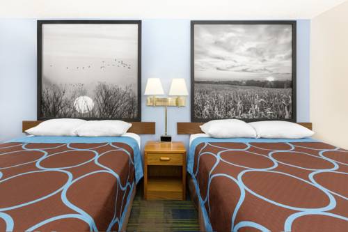 Imagen de la habitación del Hotel Super 8 By Wyndham Columbus NE. Foto 6