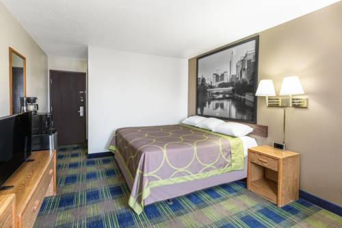 Imagen de la habitación del Hotel Super 8 By Wyndham Columbus NE. Foto 12
