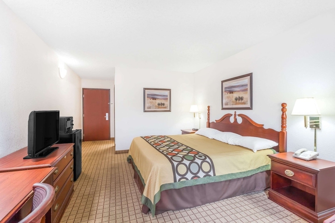 Imagen de la habitación del Hotel Super 8 By Wyndham Conway. Foto 8