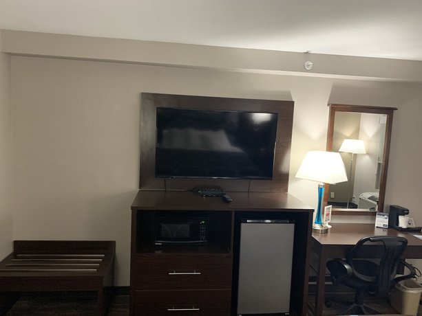 Imagen de la habitación del Hotel Super 8 By Wyndham Cookeville. Foto 10