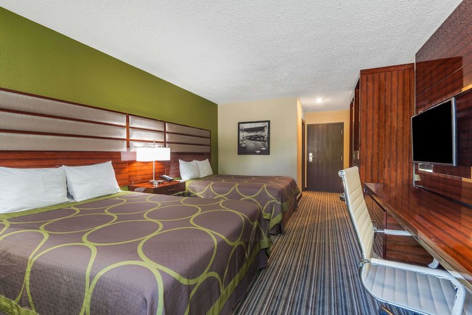 Imagen de la habitación del Hotel Super 8 By Wyndham Copley Akron. Foto 4