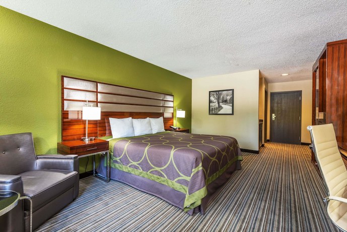 Imagen de la habitación del Hotel Super 8 By Wyndham Copley Akron. Foto 11