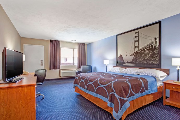Imagen de la habitación del Hotel Super 8 By Wyndham Corsicana. Foto 9