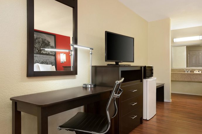 Imagen de la habitación del Hotel Super 8 By Wyndham Corsicana. Foto 10
