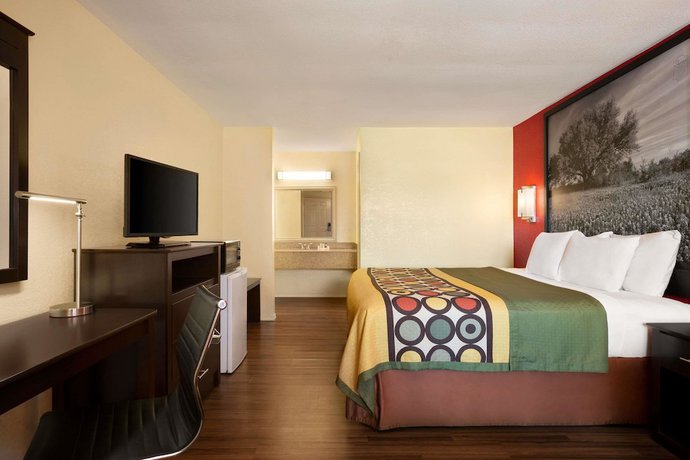 Imagen de la habitación del Hotel Super 8 By Wyndham Corsicana. Foto 15