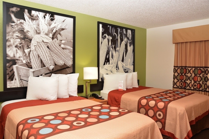 Imagen de la habitación del Hotel Super 8 By Wyndham Corydon. Foto 2