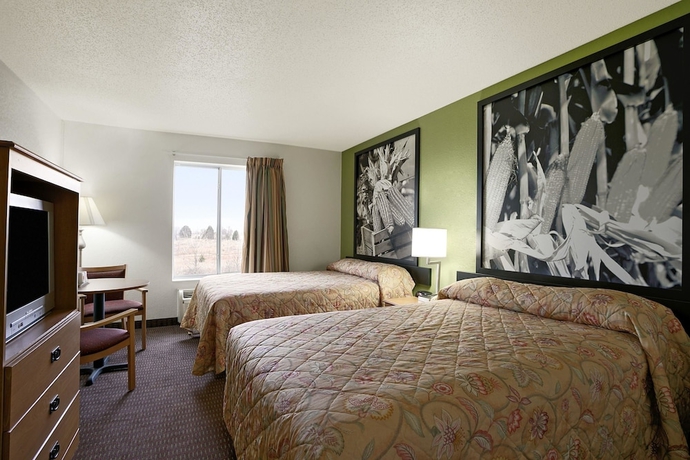 Imagen de la habitación del Hotel Super 8 By Wyndham Corydon. Foto 10