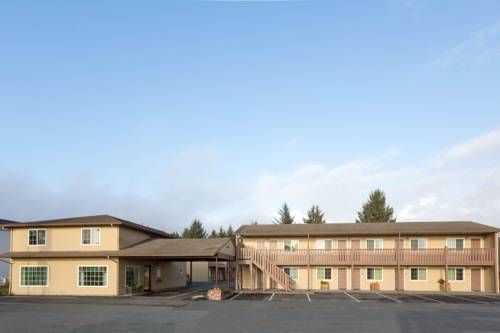 Imagen general del Hotel Super 8 By Wyndham Crescent City. Foto 1