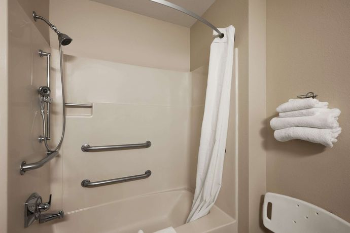 Imagen de la habitación del Hotel Super 8 By Wyndham Cromwell/middletown. Foto 7