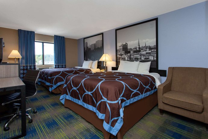 Imagen de la habitación del Hotel Super 8 By Wyndham Cromwell/middletown. Foto 8