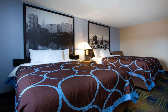 Imagen de la habitación del Hotel Super 8 By Wyndham Cromwell/middletown. Foto 11