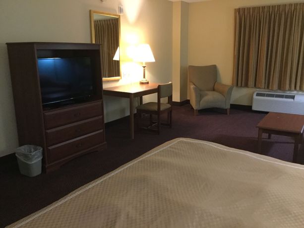 Imagen de la habitación del Hotel Super 8 By Wyndham Dania/fort Lauderdale Arpt. Foto 15