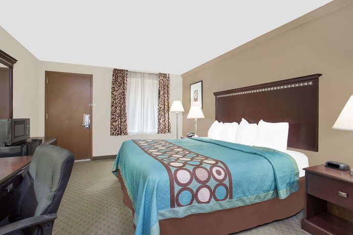 Imagen de la habitación del Hotel Super 8 By Wyndham Danville PA. Foto 6