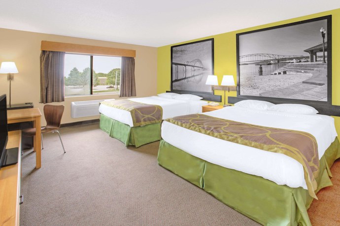 Imagen de la habitación del Hotel Super 8 By Wyndham Davenport. Foto 3