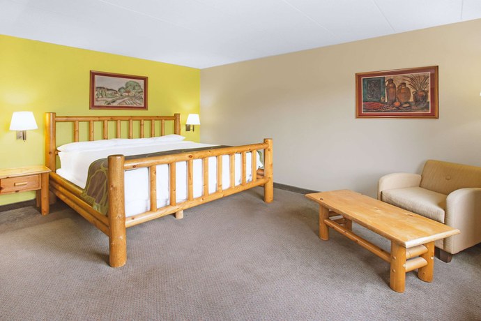 Imagen de la habitación del Hotel Super 8 By Wyndham Davenport. Foto 5
