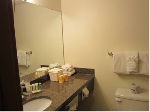 Imagen de la habitación del Hotel Super 8 By Wyndham Dawson Creek. Foto 5